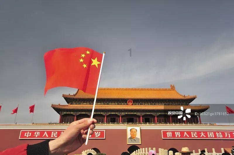 逃离快乐小镇
